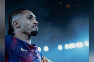 亚马尔同款！拉菲尼亚战马竞前社媒：1%的可能性，99%的信念_JRS直播资讯